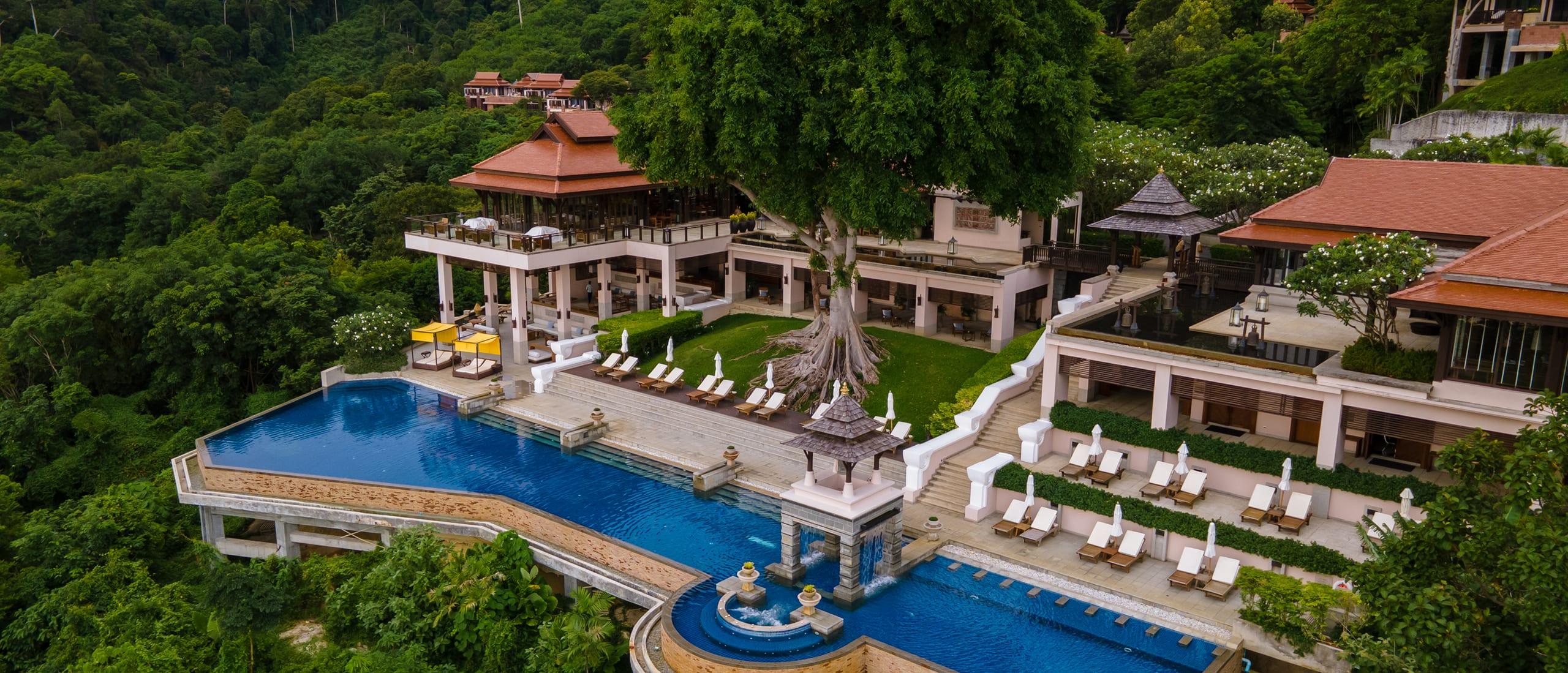 A Zameera resort overlooking the sea